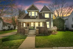 122 E Central Ave, Zeeland, MI 49464 - Photo 12