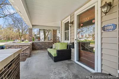 122 E Central Avenue, Zeeland, MI 49464 - Photo 14