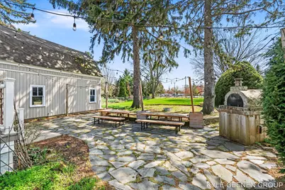 122 E Central Avenue, Zeeland, MI 49464 - Photo 10
