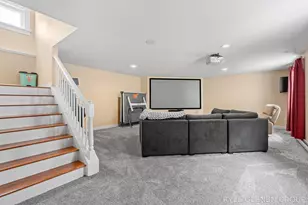 122 E Central Ave, Zeeland, MI 49464 - Photo 52
