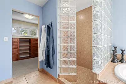 122 E Central Avenue, Zeeland, MI 49464 - Photo 48