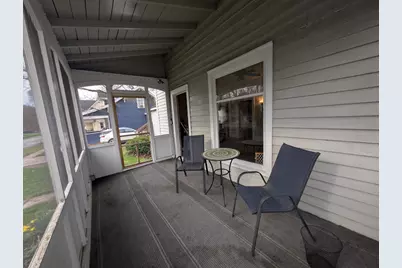 301 W Washington Street, Greenville, MI 48838 - Photo 8