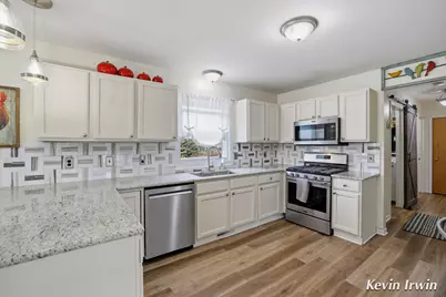 7233 Russet Trail NE, Rockford, MI 49341 - Photo 10