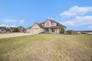17 Coronado Dr, Jackson, MI 49201 - Photo 4