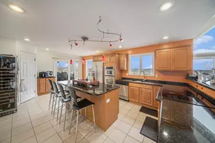 17 Coronado Dr, Jackson, MI 49201 - Photo 10