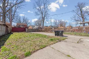 5541 Grayton St, Detroit, MI 48224 - Photo 8
