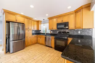 15099 Reeck Rd, Southgate, MI 48195 - Photo 16