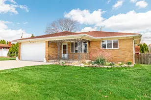 15099 Reeck Rd, Southgate, MI 48195 - Photo 2