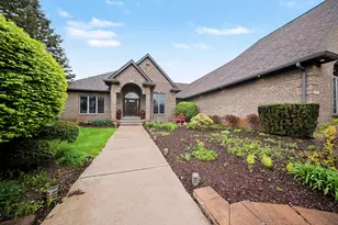 1835 Brookview Dr, Saline, MI 48176 - Photo 4