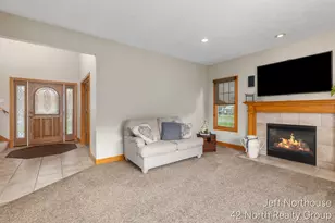 7553 Willow Pointe Dr, Caledonia, MI 49316 - Photo 8