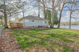 15899 Lakeview Dr, Buchanan, MI 49107 - Photo 42
