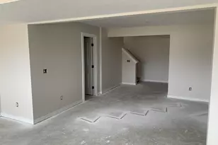 15786 Norwalk Rd, Grand Haven, MI 49417 - Photo 6