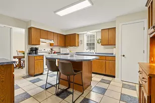 2956 W John Beers Rd, Stevensville, MI 49127 - Photo 10