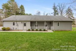 7706 Thornapple Bayou Dr SE, Grand Rapids, MI 49512 - Photo 4
