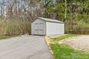 7706 Thornapple Bayou Dr SE, Grand Rapids, MI 49512 - Photo 8