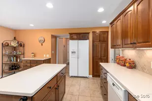 243 Little Station Rd, Holland, MI 49424 - Photo 16