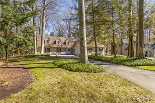 243 Little Station Rd, Holland, MI 49424 - Photo 4