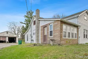 4805 3 Mile Rd, Bay City, MI 48706 - Photo 2