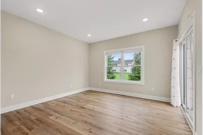 6767 Creekside View Drive SE, Grand Rapids, MI 49508 - Photo 8