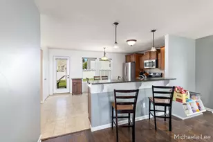 607 Nantucket Dr, Lansing, MI 48906 - Photo 4