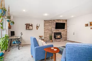 1985 Oakcliff Dr NE, Grand Rapids, MI 49525 - Photo 6