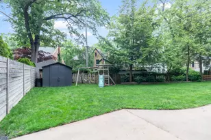 1617 Alexander St SE, East Grand Rapids, MI 49506 - Photo 52