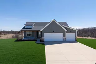 12069 Alden Ct NE, Lowell, MI 49331 - Photo 4