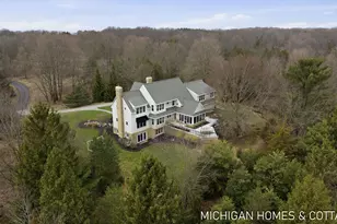 5484 Lakeshore Ave, Holland, MI 49424 - Photo 46