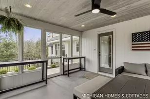 5484 Lakeshore Ave, Holland, MI 49424 - Photo 18