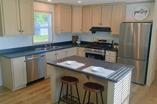 1206 Carl Ct, Plainwell, MI 49080 - Photo 6