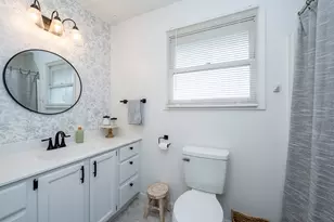 1460 Country Knoll Pl, Saint Joseph, MI 49085 - Photo 32