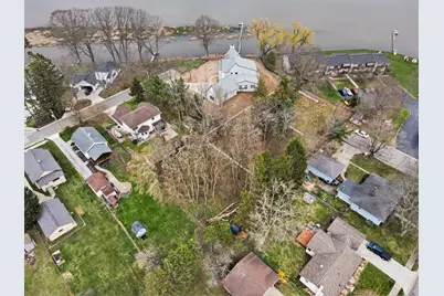411 Gidley Circle, Grand Haven, MI 49417 - Photo 16
