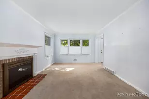 1043 Floral Ave SE, East Grand Rapids, MI 49506 - Photo 2