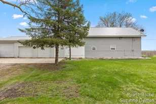 10565 Bell Rd, Clarksville, MI 48815 - Photo 26