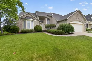 805 Marlpool Dr, Saline, MI 48176 - Photo 2