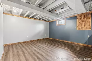5375 Lansing Rd, Charlotte, MI 48813 - Photo 22