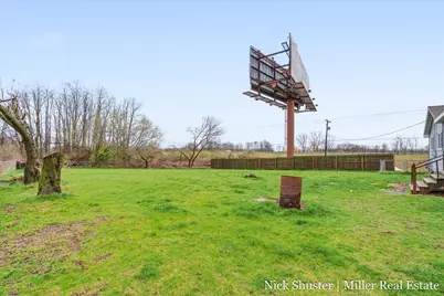 5375 Lansing Road, Charlotte, MI 48813 - Photo 38