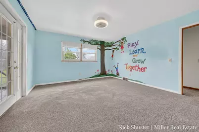 5375 Lansing Road, Charlotte, MI 48813 - Photo 16