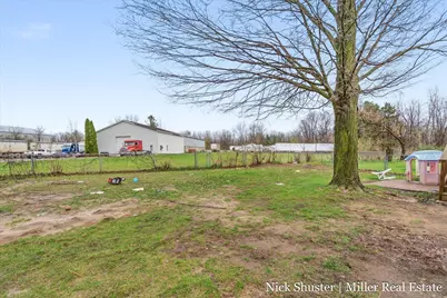 5375 Lansing Road, Charlotte, MI 48813 - Photo 36