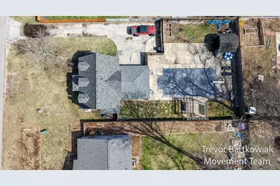 735 Wendover Boulevard, Norton Shores, MI 49441 - Photo 40
