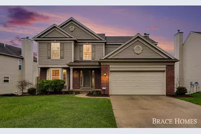 2511 Black Horse Drive NE, Grand Rapids, MI 49505 - Photo 2