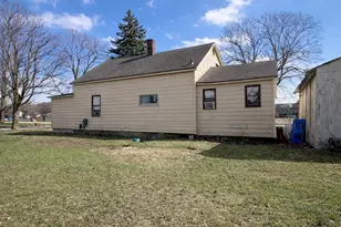 1101 Manning St, Cadillac, MI 49601 - Photo 4