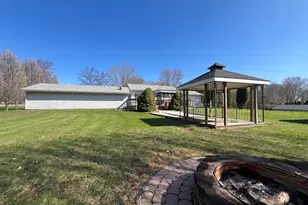 833 Crauns Ln, Quincy, MI 49082 - Photo 32