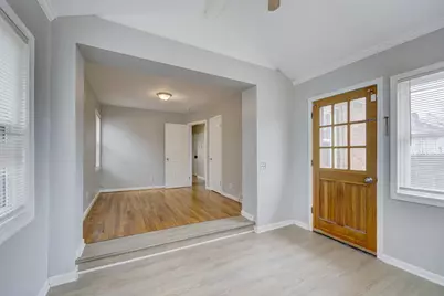 20916 Vernier Road, Harper Woods, MI 48225 - Photo 32