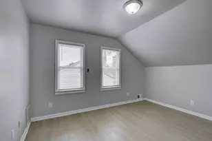 20916 Vernier Rd, Harper Woods, MI 48225 - Photo 38