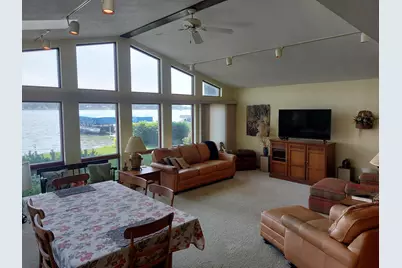23675 N Shore Drive, Edwardsburg, MI 49112 - Photo 24