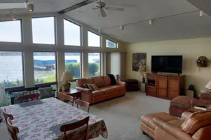 23675 N Shore Dr, Edwardsburg, MI 49112 - Photo 24