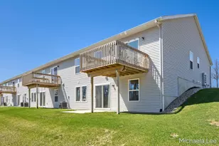 1548 N Village Cir, Kalamazoo, MI 49009 - Photo 22