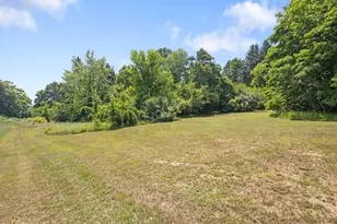 9832 Stadium Dr, Kalamazoo, MI 49009 - Photo 40