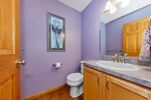 11460 Hearthside Dr, Pinckney, MI 48169 - Photo 20